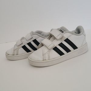 adidas Grand Court Toddler Boys' Sneakers size 6